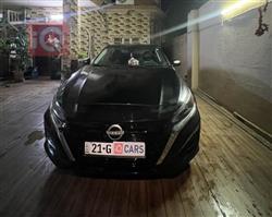 نيسان ألتيما